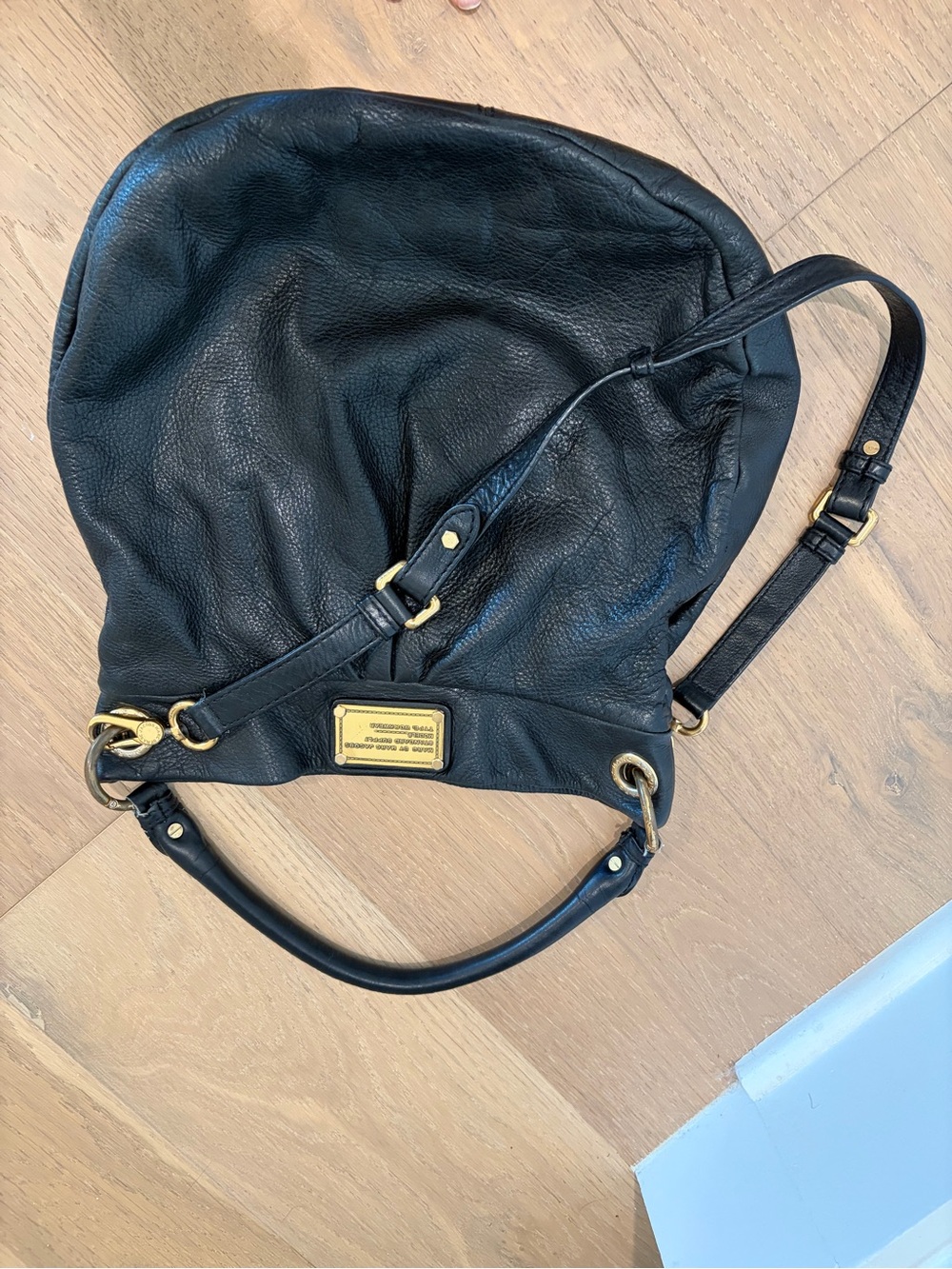 Marc Jacobs Black Leather Shoulder and Crossbody Bag with Logo-Print Interior